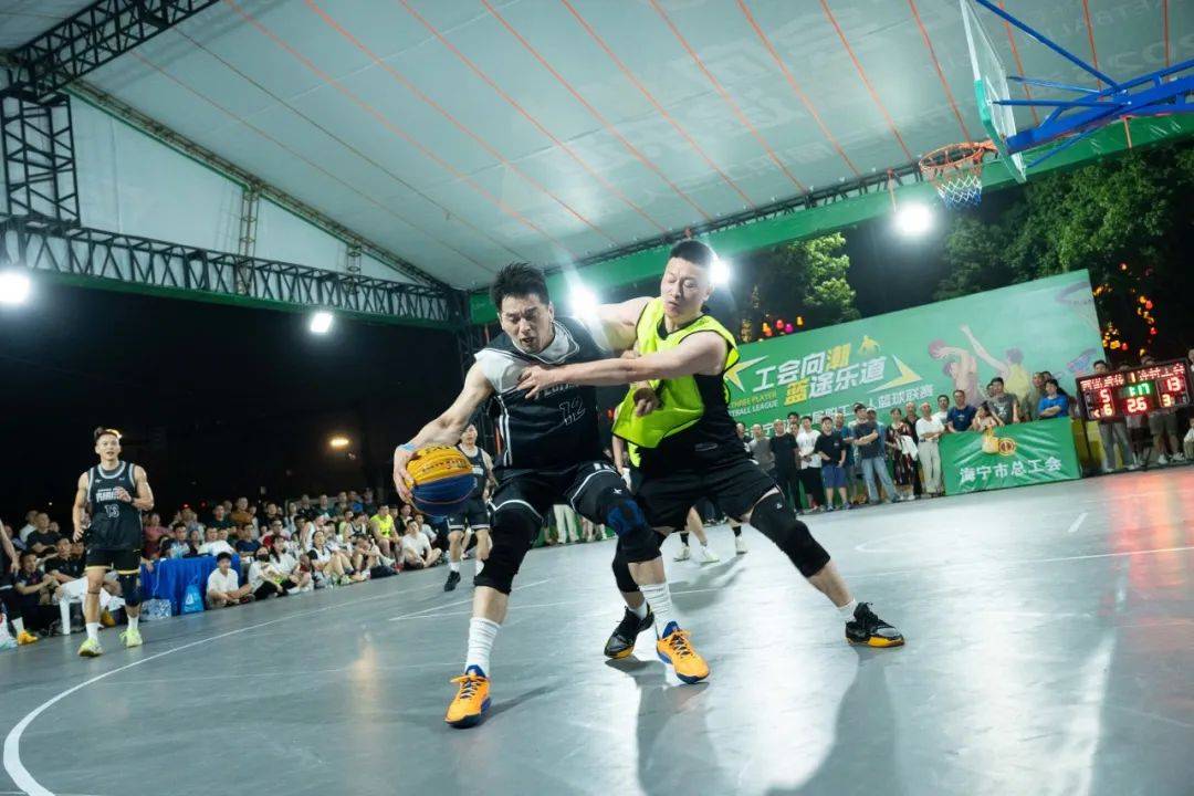 篮球之美,在比赛中得以完美展现 篮球之美,在比赛中得以完美展现