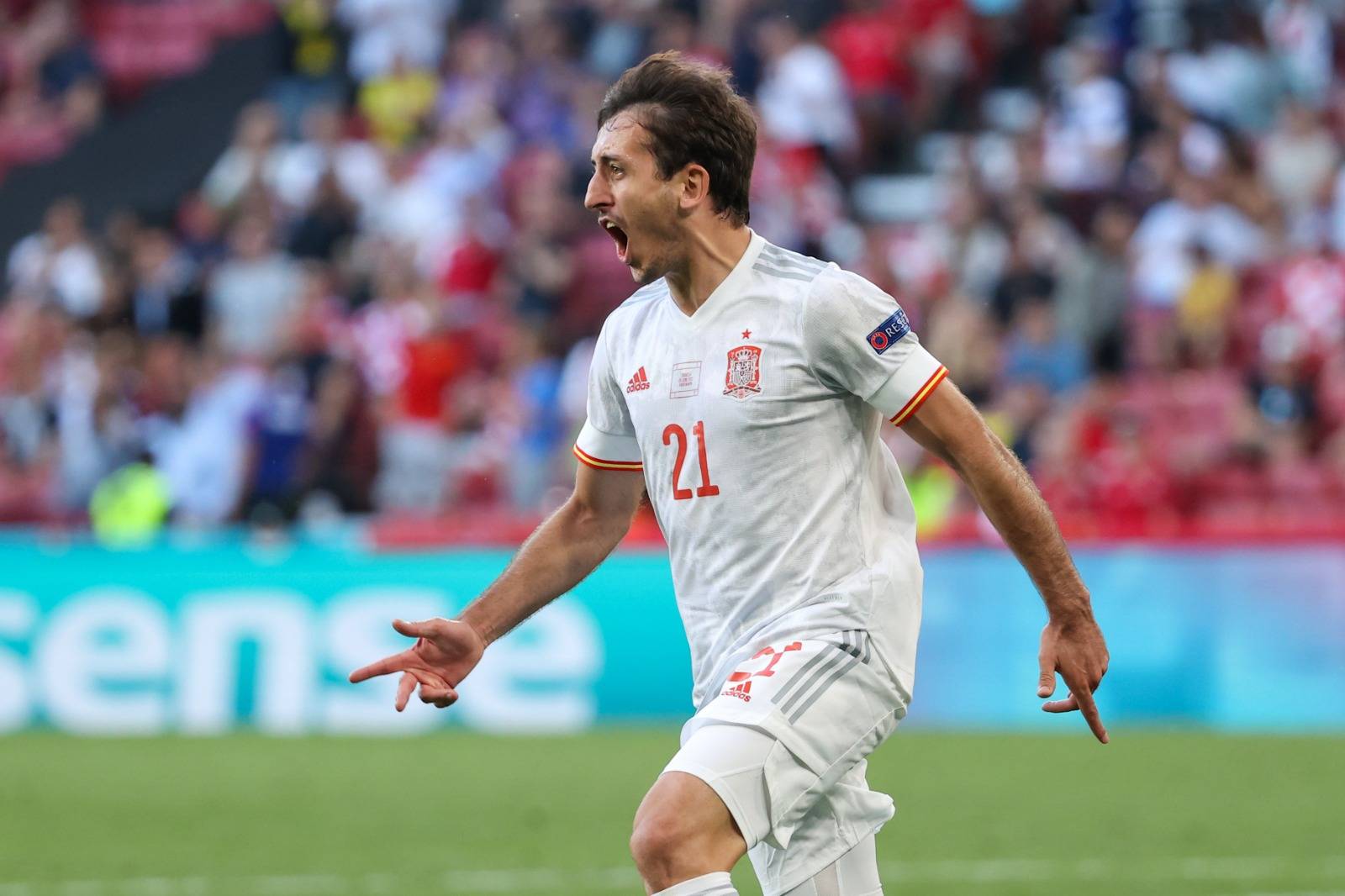 开云APP-巴黎翻盘瑞士，加维绝境逆转