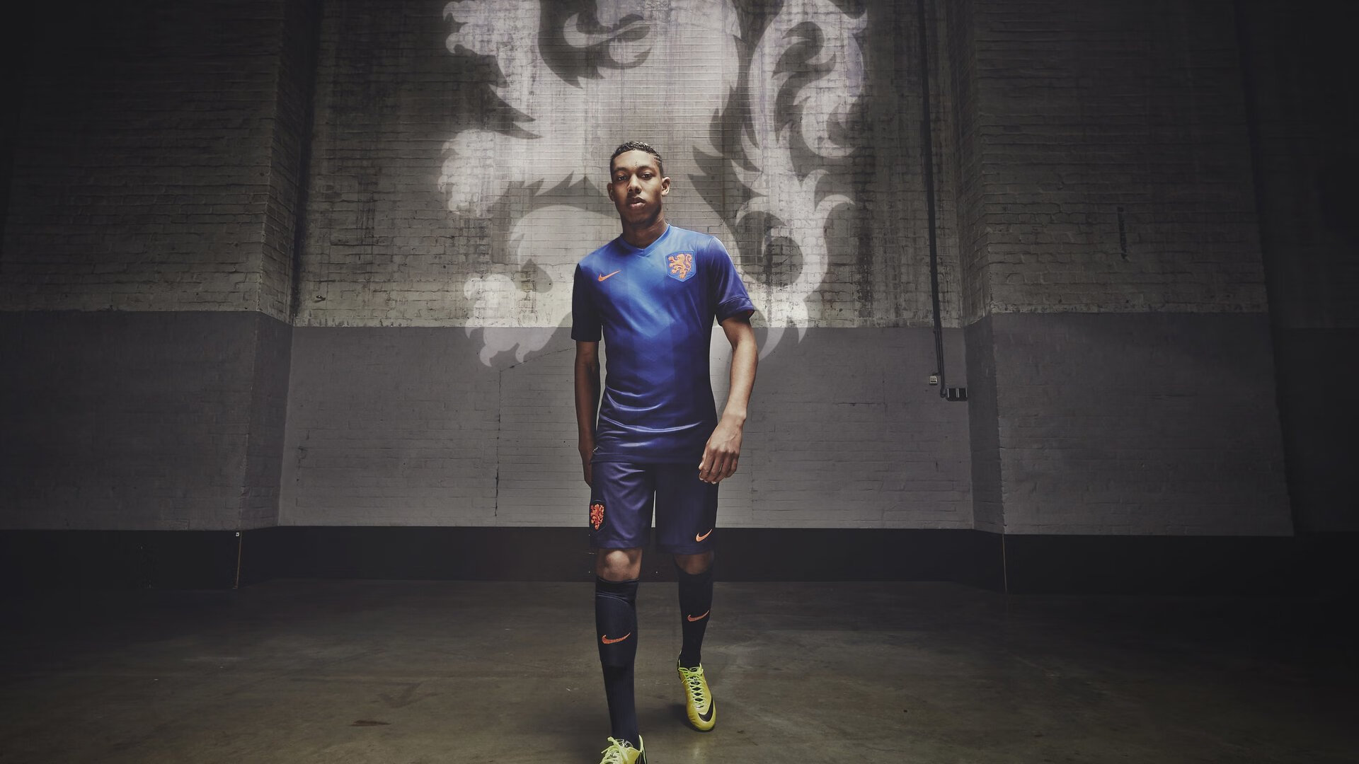 开云平台-跨界狂想！奇才猎鹰暗藏玄机，莫兰特若战欧冠能否复刻王者降临？