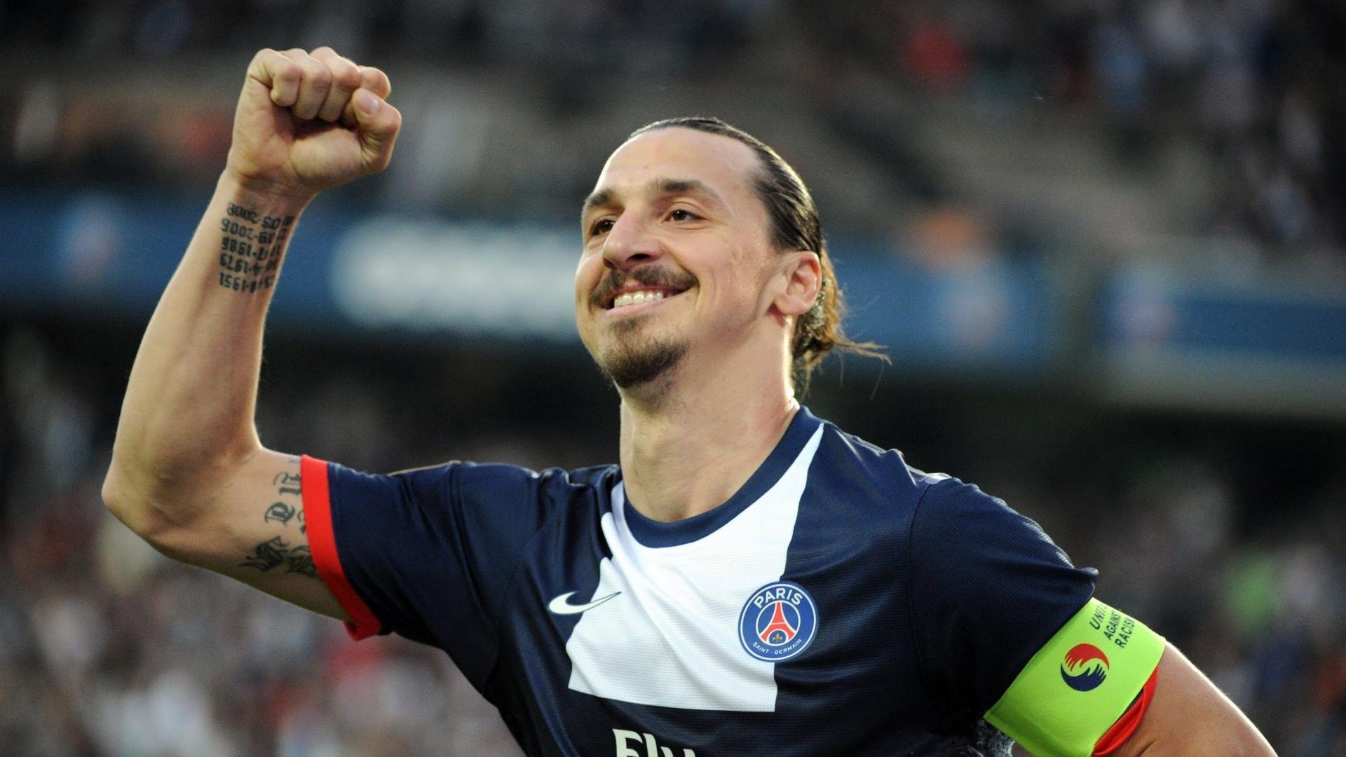 开云体育-若日尼奥魔术师，一粒进球改写格局，他用智慧点亮了荷兰的夜空